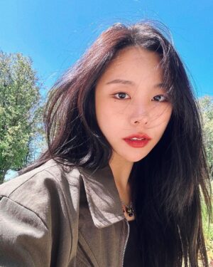 Wheein Instagram - 
