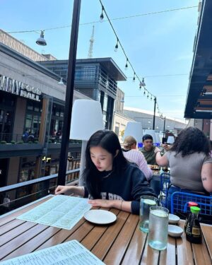 Wheein Instagram - 산책입니다만 !