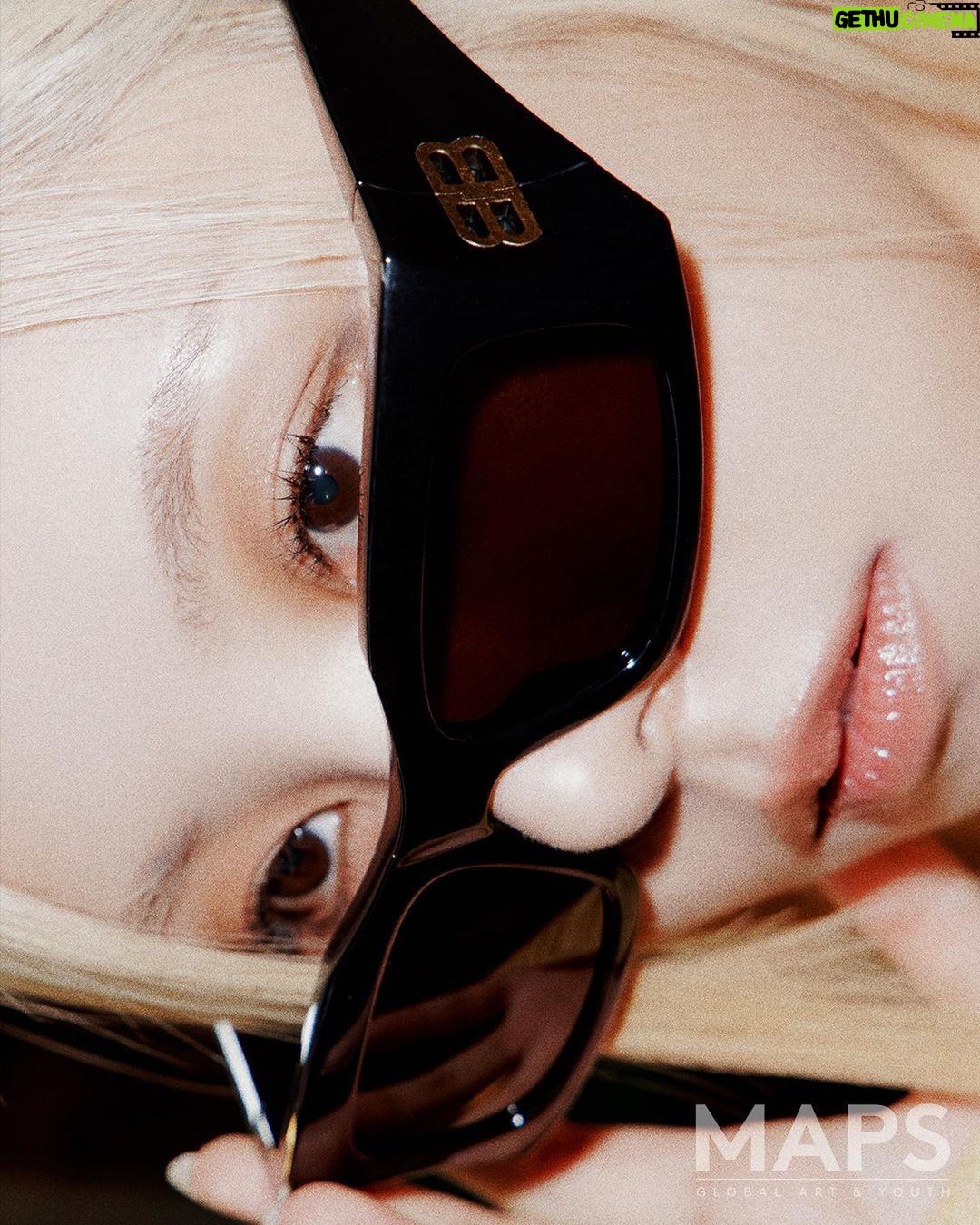 Wheein Instagram - - MAPS OCTOBER ISSUE with Whee In(@whee_inthemood) 'NO PERSONA' 지금껏 가장 휘인다웠고, 새로웠던. 휘인의 본연한 모습에 무얼 더하지도 덜지도 않았습니다. 타고나길 다채로운 매력과 끼가 충만한 휘인의 화보, 오직 맵스 10월 호에서 만나보세요. Photography by Jang Jinwook @_jangjinwook Produced by Oh Minji Styling Jun Jino @junjino Hair Cho Sohee @soheecho_h Make-up Jeong Eunwoo @jew71799 Model Whee In @whee_inthemood Find out more ▶ www.maps-studio.com #MAPS #MAPSMAGAZINE #MAPSSTUDIO #WheeIn #맵스 #맵스매거진 #맵스스튜디오 #휘인 #MAMAMOO #마마무