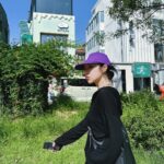 Wheein Instagram - 난 이제 지쳤어요 땡볕~ 땡볕