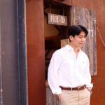 Wi Ha-jun Instagram - 어느덧 셔츠의 계절이 🙂