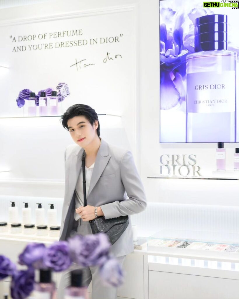 Wongravee Nateetorn Instagram - New Dior Beauty Boutique, the the unrivalled luxury of Dior. 😊 At The EmQuartier G Floor. #DiorBeauty #DiorBeautylovers