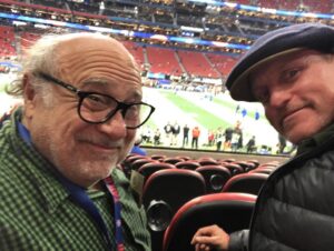 Woody Harrelson Instagram - Earlybirds at #superbowlLlll