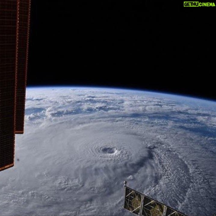 Woody Harrelson Instagram - #Hurricanelane fr space