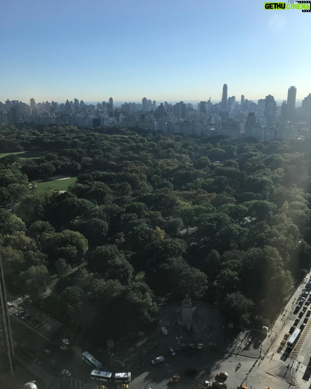 Woody Harrelson Instagram - Gd morning nyc!