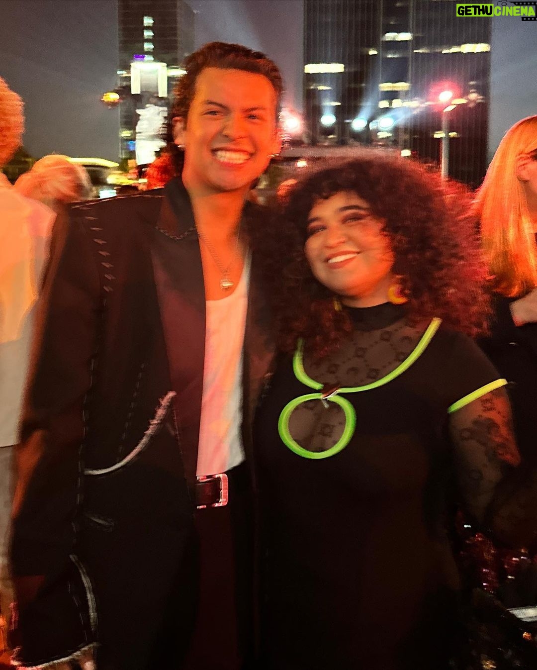 Xolo Mariduena Instagram - Thank you @variety for a wonderful night! So grateful to be alive at the same time as all of the inspiring people being celebrated yesterday, but especially Remi Wolf. 🤵🏾 @balmain @ugomozie