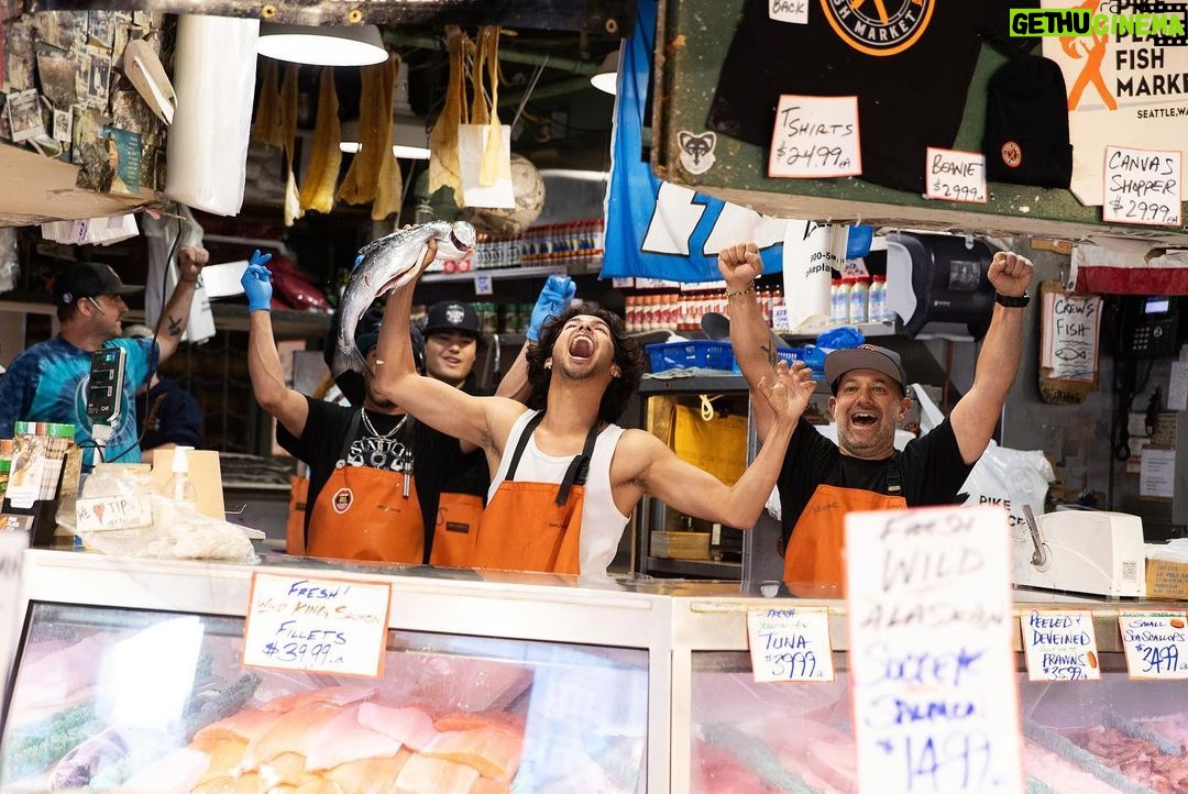 Xolo Mariduena Instagram - Thank you for a wonderful 24hrs Seattle. Chowder is unmatched. Fish mongering unparalleled.