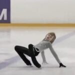 Yana Rudkovskaya Instagram - Горжусь нашим Санечкой @gnomgnomych , который выиграл Всероссийские старты и вошел в юношескую сборную Москвы по младшему возрасту ,опередив ближайшего соперника на 22 балла, а также не проиграл ни одного старта в этом сезоне ! Отдельный респект за мой любимый тройной лутц ! Впереди Финал Битвы школ - готовимся ! 🥇✔️❤️ Больше интересного в сторис )