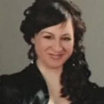 Yasemin Sakallıoğlu Instagram - Arkadaşlar değiştim ve geliştim. Eğer değişimimi beğenmediyseniz ben burlara hiç kolay gelmedim. Sola kaydırarak gelişimimi takip edebilirsiniz😂