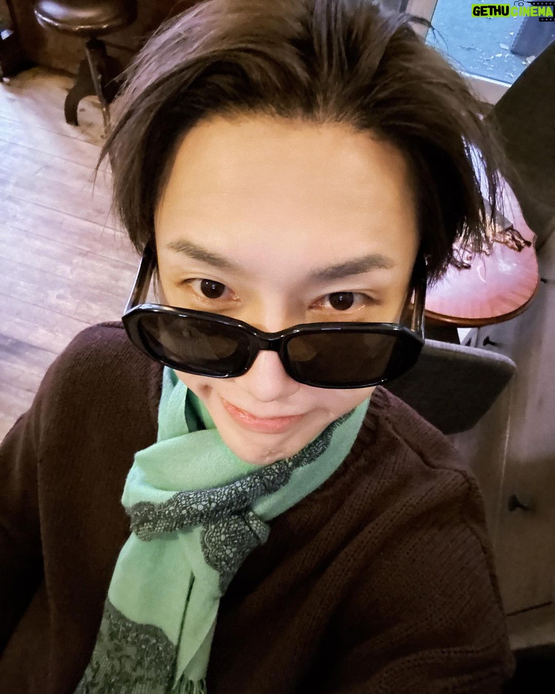Yesung Instagram - #Selfie mode full course during my last trip.