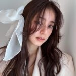Yuko Araki Instagram – Sweet ３月号🎀🩷☺️

hair & makeup @tomoe___nakayama 
styling : @mika_ito_