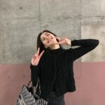 Yuko Araki Instagram – 私服♡

coat : @keikohitotsuyama × @nave_jp 
knit tops & vest : @todayful_ 
denim : @dior 
shoes : @alexandermcqueen 
bag : @dior 

#fashion #私服 #pr