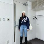 Yuko Araki Instagram – たまにスキニーを履く。身体の変化に気づくために。

私服🐻
coat : @maxmara 
knit : @nknit_official 
denim : @rollasjeans 
boots : @pippichic_official 
hat : @ca4la_official 

#fashion #ootd #私服 #pr