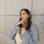 Yuko Araki Instagram - #私服 knit : @sacaiofficial bottom : @lemaire_official shoes : @sacaiofficial coat : @sly_official bag : @dior ring : @dior / @pensees_jewelry #fashion #ootd #sacai #dior #pr