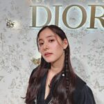 Yuko Araki Instagram – 久しぶりに優お姉さまにも会えて写真を撮っていただきました☺️♡

@dior 
#DiorCruise #ディオール #ディオールホリデーポップアップ
#ディオールファインジュエリー #supportedbydior