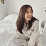 Yuko Araki Instagram - 〜お知らせ〜 【新木優子Fan Meeting 2023】 追加公演が決定しました😳！！ ☆同日同会場にて追加公演(3部)を開催します👏☆ 第1次先行抽選受付、多数ご応募いただきありがとうございました😊 先行抽選受付の後に、今回は当たらなかった🥲というお声をいただいていたので、会える機会を増やすことができてとってもとっても嬉しいです😭❤️‼︎‼︎ 抽選受付： 11月7日（火）20:00～11月13日（月）23:59まで 詳細は @yunpyo_sdp のアカウントからチェックしてください！ === 【新木優子Fan Meeting 2023】 日時：2023年12月3日(日) ☆1部／11:30スタート・12:50終演予定 ☆2部／15:00スタート・16:20終演予定 ❤️3部／18:30スタート・19:50終演予定(💕今回募集枠💕) 会場：パシフィコ横浜 会議センターメインホール === 皆様のご応募お待ちしております♡