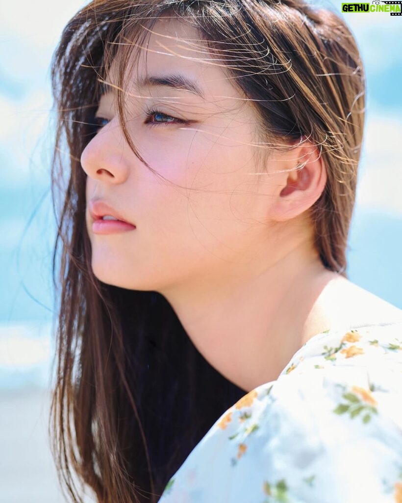 Yuko Araki Instagram - 素敵なメンバーに集まっていただいて完成した♡ ファンミーティング記念の、 special book "yuko araki 29"が12月13日(水)に発売が決定しました♡ ぜひチェックして下さい♡