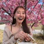 Yuko Araki Instagram – 👜🌸♡💕💓

bag : @dior 
tops : @rokhofficial 
bottom : @johnlawrencesullivan_official 
ring : @dior 
necklace : @enasoluna_official 

#fashion #ootd #bag #dior #sakura 🌸　
#diorjoaillerie #supportedbydior ♡
