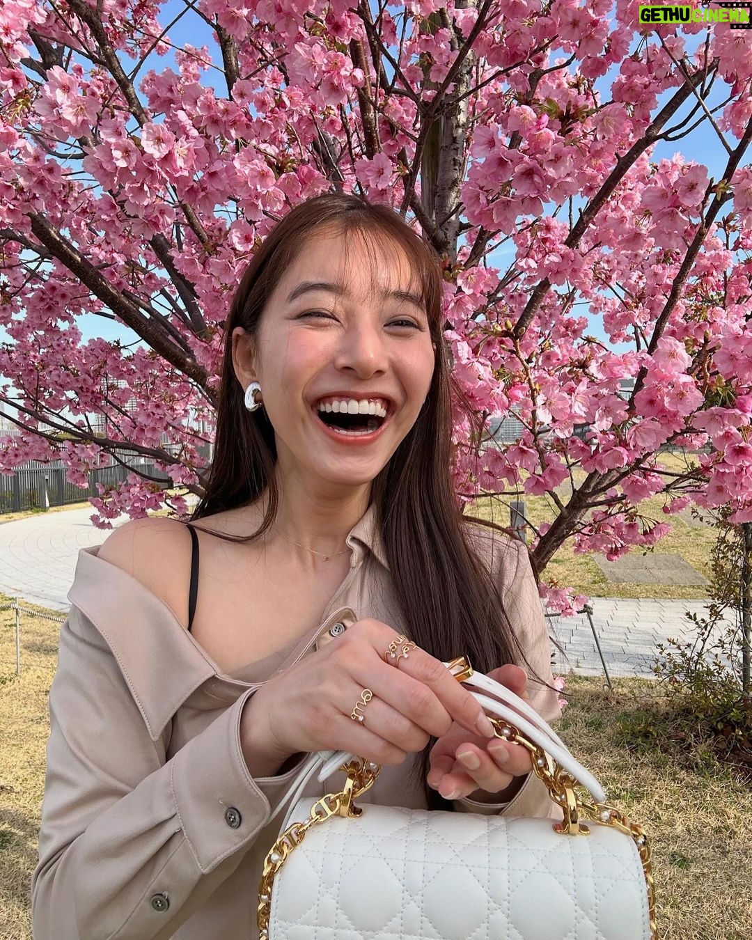 Yuko Araki Instagram - ππΈβ‘ππ bag : @dior tops : @rokhofficial bottom : @johnlawrencesullivan_official ring : @dior necklace : @enasoluna_official #fashion #ootd #bag #dior #sakura πΈγ #diorjoaillerie #supportedbydior β‘