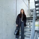 Yuko Araki Instagram - 撮影の日の私服🦦 jacket : @louren__official knit : @coel.official denim : @dior shoes : @dior bag : @dior #fashion #ootd #denim #supportedbydior ♡