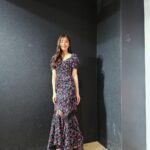 Yuko Araki Instagram - カレンダーのお渡し会ありがとうございました♡ 久しぶりに来てくれる方から初めての方もたくさん来てくださってとっても嬉しかったです🥺💓 素敵な時間をありがとうございました☺️♡ 明日は福岡です‼︎来てくださる方お楽しみにー♡ 素敵な衣装とヘアメイクありがとうございます❤️ makeup : @tomoe___nakayama styling : @nattunki dress : @fetico_official