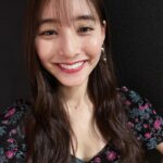 Yuko Araki Instagram - カレンダーのお渡し会ありがとうございました♡ 久しぶりに来てくれる方から初めての方もたくさん来てくださってとっても嬉しかったです🥺💓 素敵な時間をありがとうございました☺️♡ 明日は福岡です‼︎来てくださる方お楽しみにー♡ 素敵な衣装とヘアメイクありがとうございます❤️ makeup : @tomoe___nakayama styling : @nattunki dress : @fetico_official