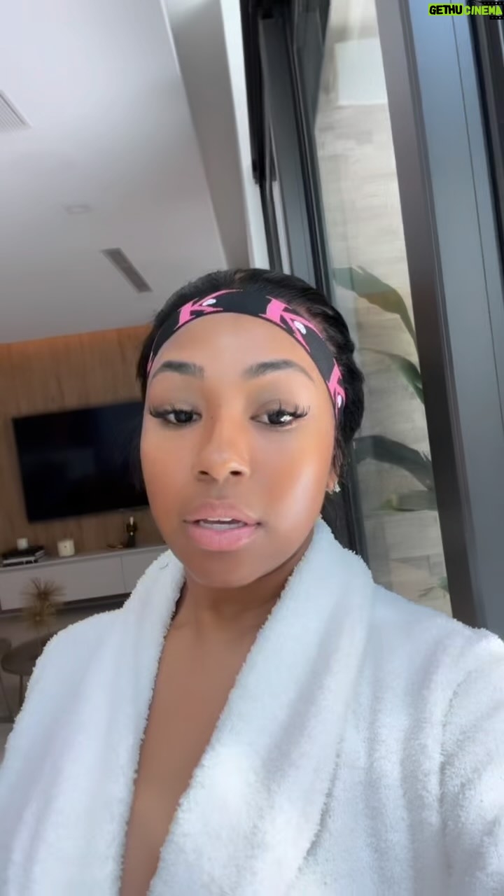 Yung Miami Instagram - All need all my pretty girls to Tap in 👇🏾 I Challenge @indialove @heathersanders_ ✨💕 Let me see... 👀 #NoMakeUp #NoMakeUpChallenge #CFWM hashtag & tag me!!!