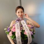 Yura Instagram - 아이럽 휴온스 💙💙💙 @huons_healthcare