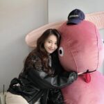 Yura Instagram - 프랑스새식구🐰🌸