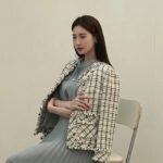 Yura Instagram - 😐😄🙂😊🤔?❣