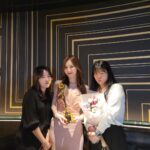 Yura Instagram - 우리 환승연애 최우수예능상 너무 너무 너무 축하해요❤❤❤ 우리 모든 스탭분들 우리 패널분들 출연자분들 너무 고생하셨습니다~~♡ 옆에서 같이 응원 할수있어서 함께 할수있어서 너무 행복했습니다❤ 울 환승연애 시즌2도 대박나요!! 환승연애 화이팅!!!😍😍❤❤💜💜
