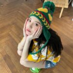 Yura Instagram – 자본주의 몸 따뜻한 머리 😎🌸❄