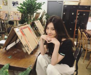 Yura Instagram - 오랜만에 촬영😋