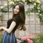 Yura Instagram - 💐🌸🌺🌻🌼🌷⚘🌹