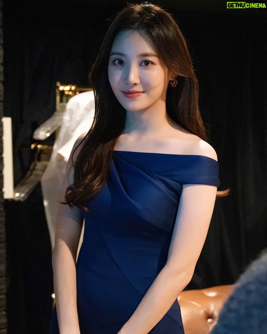 Yura Instagram - #조니워커#조니워커블루 #부산국제영화제#ad @johnniewalkerkorea 💙