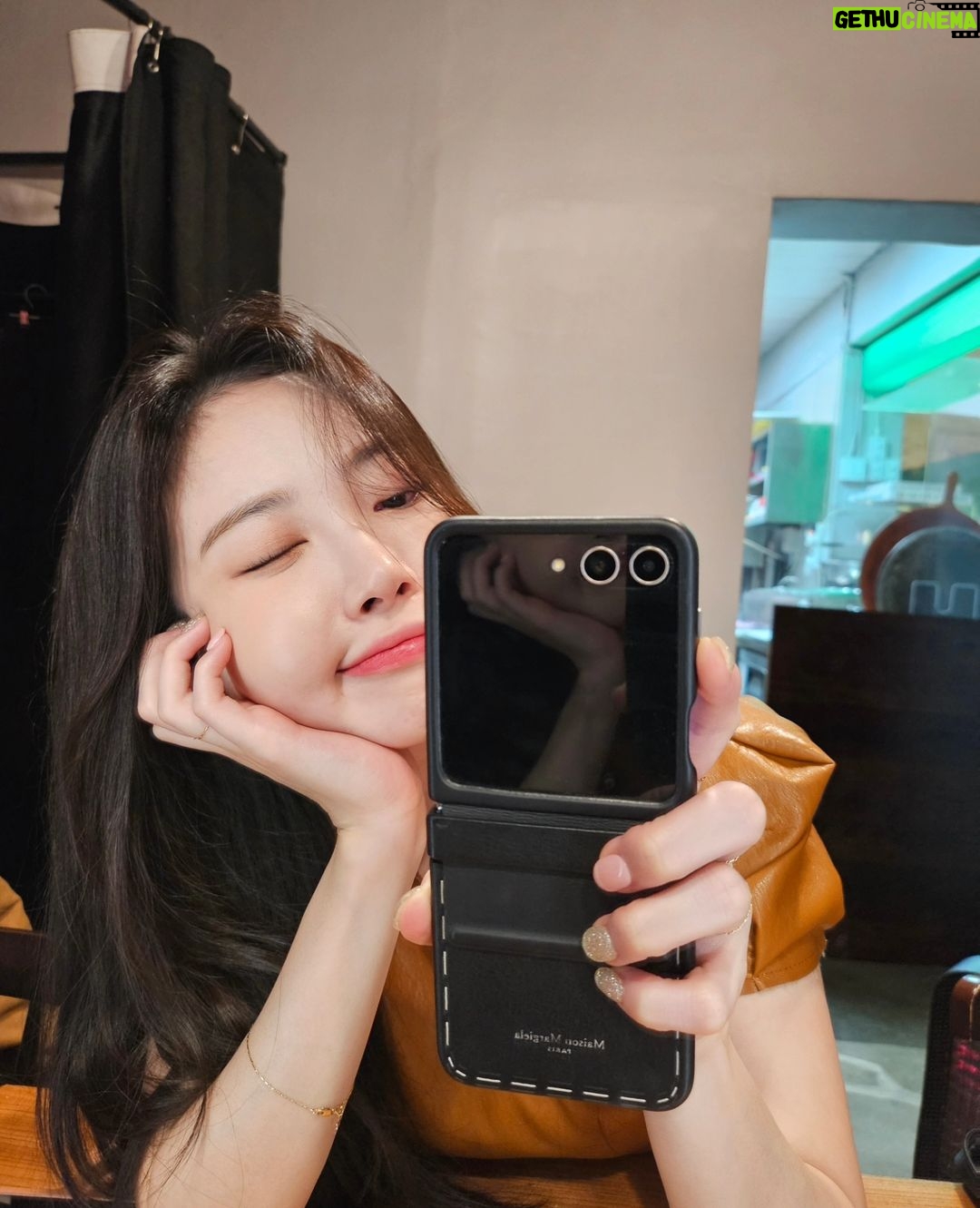 Yura Instagram - 환연❤️❤️🔥 봤는데도 담주 금요일까지 기다리기 힘드로요오오 😢