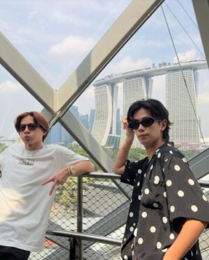 Yuta Jinguji Instagram - 植物園に行ったよ🌴

最後の写真がなんか好きなのよ🤣🤣