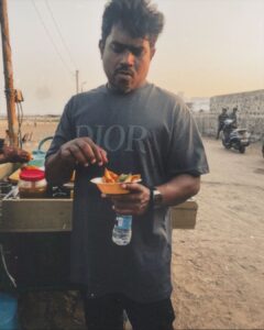 Yuvan Shankar Raja Instagram - Beach மாங்கா
