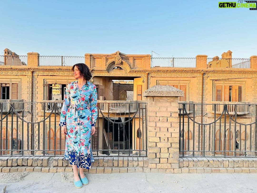 Zahra Habib Instagram - اني وانتوا ودجلة والغروب ببغداد 💚 #العراق #تونس