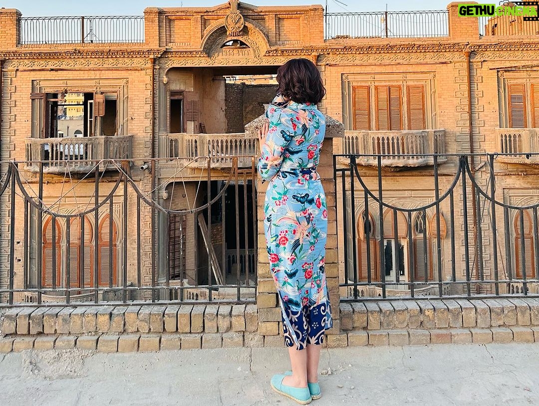 Zahra Habib Instagram - اني وانتوا ودجلة والغروب ببغداد 💚 #العراق #تونس