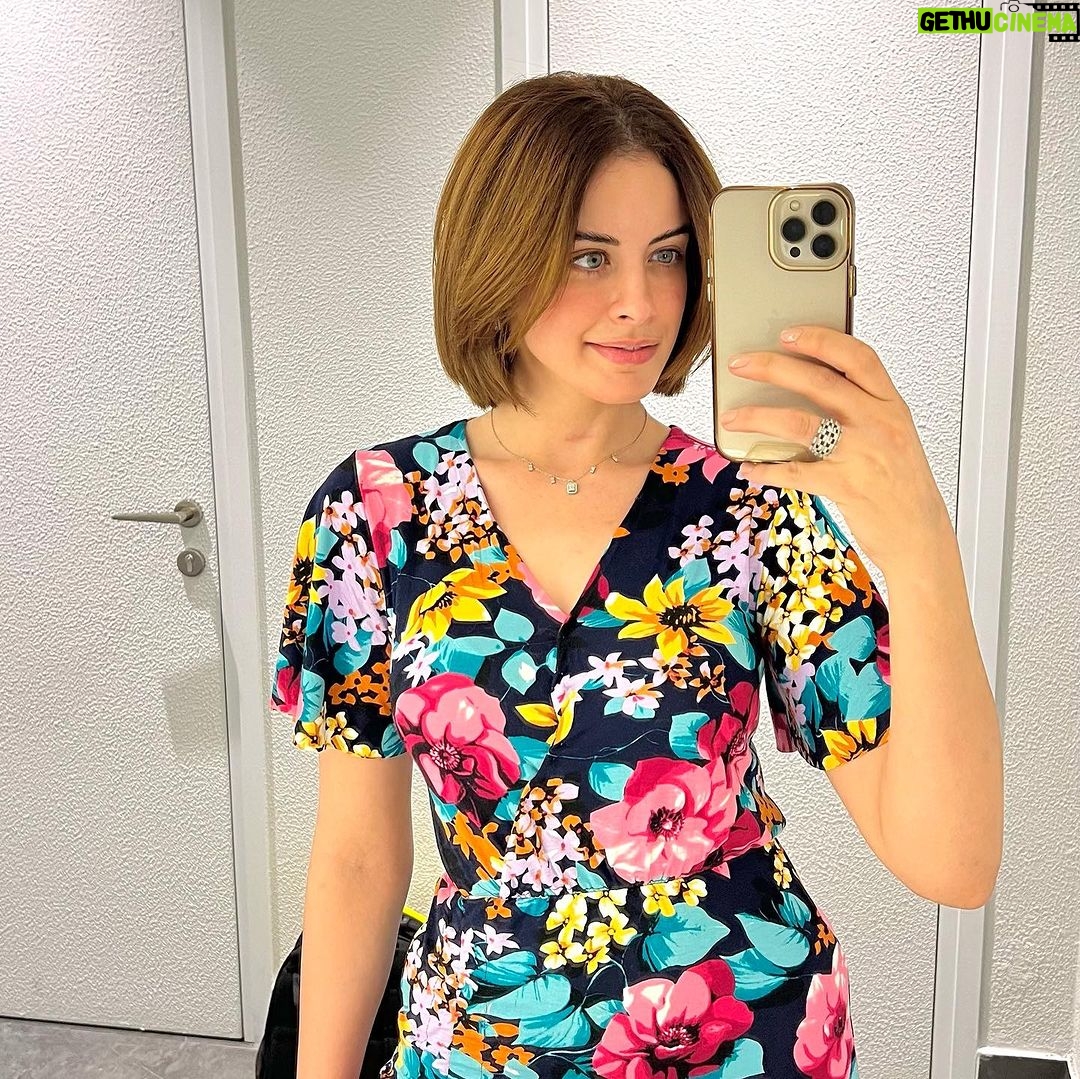 Zahra Habib Instagram - اول اجازة اخذها من سنوات وناوية استمتع بيها جدا 💚
