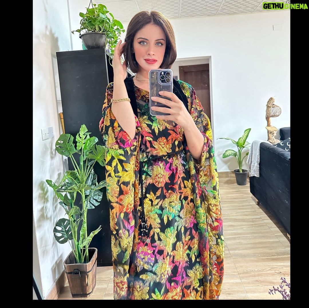 Zahra Habib Instagram - نوروز سعيد للحلوين محبين الألوان الجميلة بكل مكان بالعالم😍 كل سنة وانتوا بخير وحلوين🌹 Baghdad, Iraq