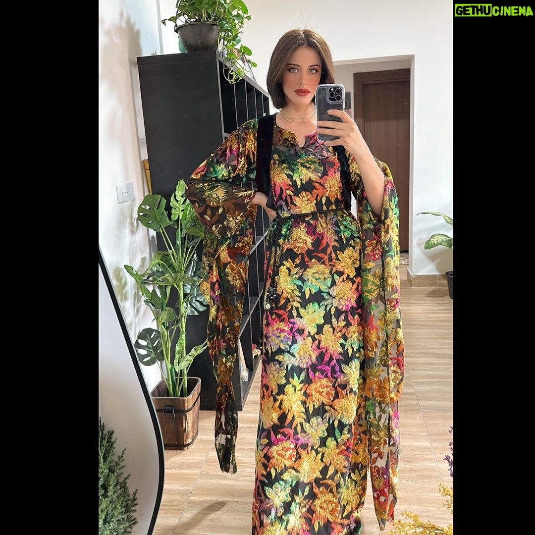 Zahra Habib Instagram - نوروز سعيد للحلوين محبين الألوان الجميلة بكل مكان بالعالم😍 كل سنة وانتوا بخير وحلوين🌹 Baghdad, Iraq