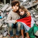 Zahra Habib Instagram - جهزوا تبريراتكم من يكبرون شتكولولهم شلون انخذلوا وشلون اتقتلوا والكوكب بكل أديانه يتفرج وعاجز شلون ناس تكول احنا معلنيه شلون اللي يدعون الوطنية من سافروا صاروا فيران ضامة راسها شلون ناس عايشة عادي بالوقت اللي همه ان ما ماتوا من قصف ماتوا من جوع ان ما ما توا من جوع ماتوا من عطش طز بعروبتكم طز بكراسيكم طز بعدم انسانيتكم