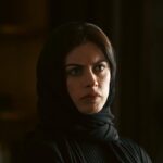 Zahra Habib Instagram – اكثر شي صار بهذا المسلسل قبل لا يبدا 
تهاجمت وتهددت لان لابسة عباية 
بيجات كتبت وحملات صارت 
زهراء بن ميم ومهند ابو خمرة يريدون يسيئون للعباية العراقية 
ما جاوبت ابد وسكتت وما بررت ولا شرحت 
كالوا مطلعه مفاتنها وما فهمت شلون لان لابسة كلشي اسود وعباية عريضة 
كالوا لبست عباية وهي بعصابة ومجرمة 
وهي العكس تماما دتتخلص من المجرمين وتاخذ حقها وحق الأبرياء 
اليوم ورا ما نزلت اول تسع حلقات رحت افتر على نفس البيجات لكيتهم سكتوا 
اتمنى دائماً تنتظرون تتفرجون وبعدين تحكمون 
واحب اكلكم انوا بعدنه بالبداية 💪❤️
