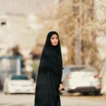 Zahra Habib Instagram – اكثر شي صار بهذا المسلسل قبل لا يبدا 
تهاجمت وتهددت لان لابسة عباية 
بيجات كتبت وحملات صارت 
زهراء بن ميم ومهند ابو خمرة يريدون يسيئون للعباية العراقية 
ما جاوبت ابد وسكتت وما بررت ولا شرحت 
كالوا مطلعه مفاتنها وما فهمت شلون لان لابسة كلشي اسود وعباية عريضة 
كالوا لبست عباية وهي بعصابة ومجرمة 
وهي العكس تماما دتتخلص من المجرمين وتاخذ حقها وحق الأبرياء 
اليوم ورا ما نزلت اول تسع حلقات رحت افتر على نفس البيجات لكيتهم سكتوا 
اتمنى دائماً تنتظرون تتفرجون وبعدين تحكمون 
واحب اكلكم انوا بعدنه بالبداية 💪❤️