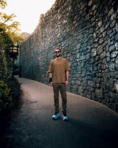 Zedd Instagram - Got to play at Universal Orlando last night and it truly was one of the most lovely, positive audiences. Besides… I got to be on rides all day 😅. Till next time, Orlando ♥️. 📸: @nickfarrar Orlando, Florida