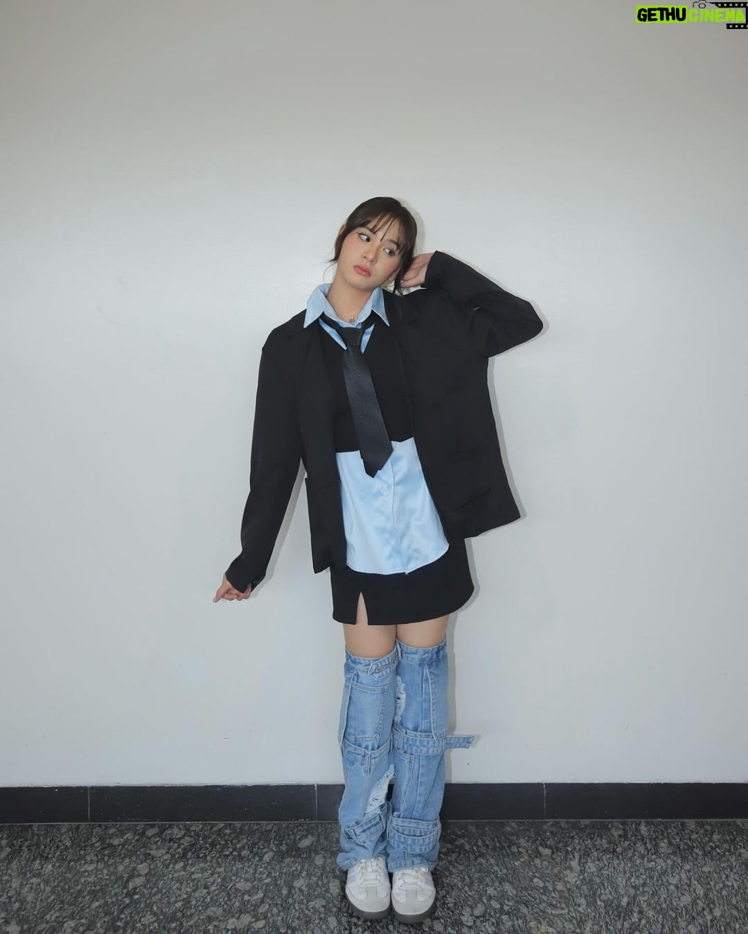 Zee JKT48 - 476.2K Likes - 🦋