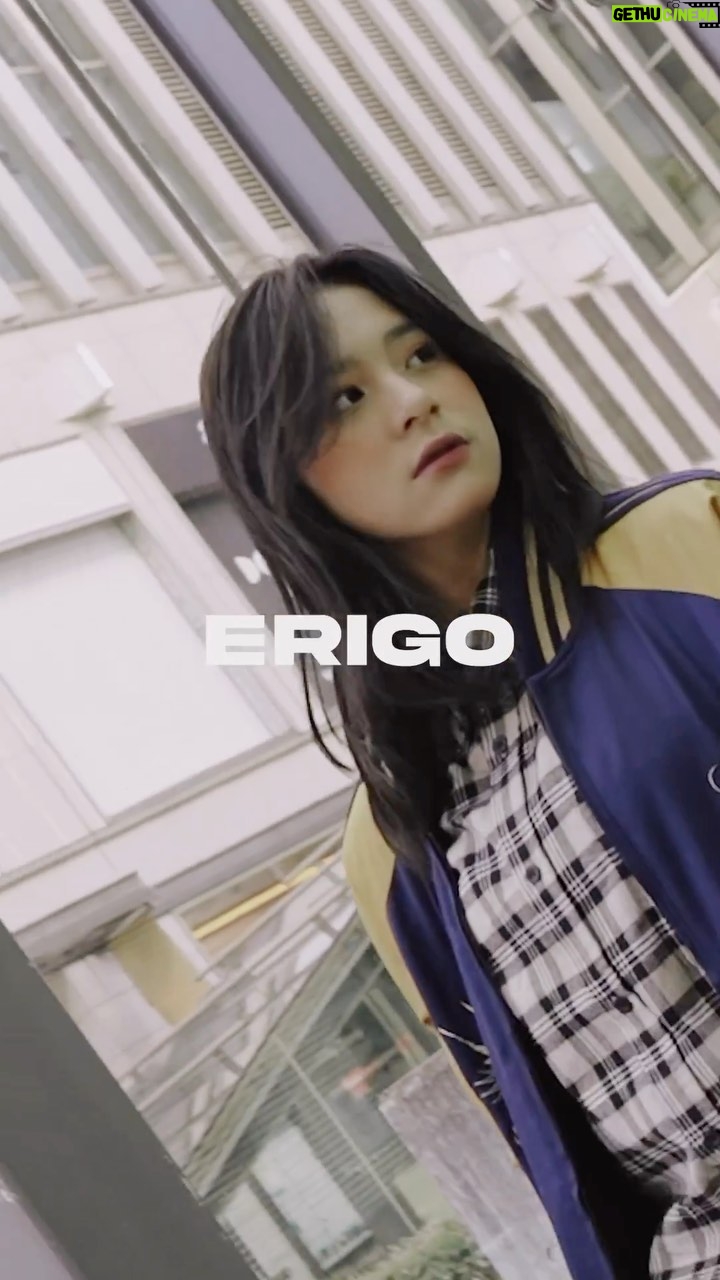 Zee JKT48 Instagram - Naga beneran ada ga ya? Yang jelas udah ada tuh jaket sukajan ini. Pokonya kalian harus punya! 🐉