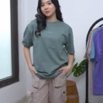 Zee JKT48 Instagram - Haiii kalian udah tau belom, Erigo T-shirt Basic Logo, best seller product dari @erigostore baru aja rilis 11 warna terbarunya lho! Kaya yang lagi aku pakai ini, aku suka banget warna-warnanya! Sudah tersedia di official website erigostore.co.id dan @erigotour lhoo ! Klo km suka yang warna apa? #TrueBasicWear